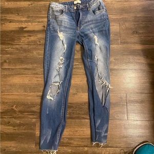 Ripped distressed jeans